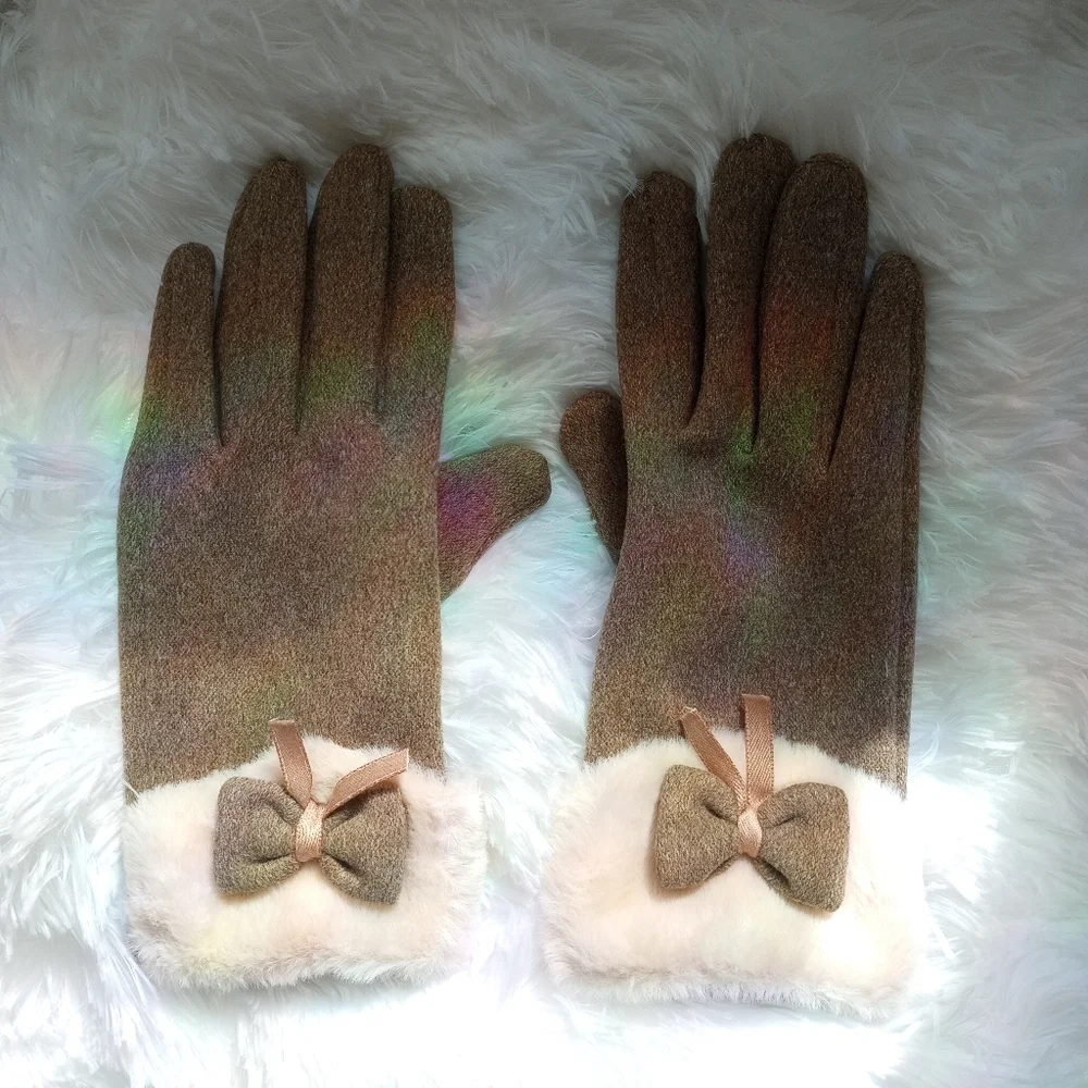 Elegant Khaki Brown Cream Gloves With Bows And Faux Fur Accents Vintage Style